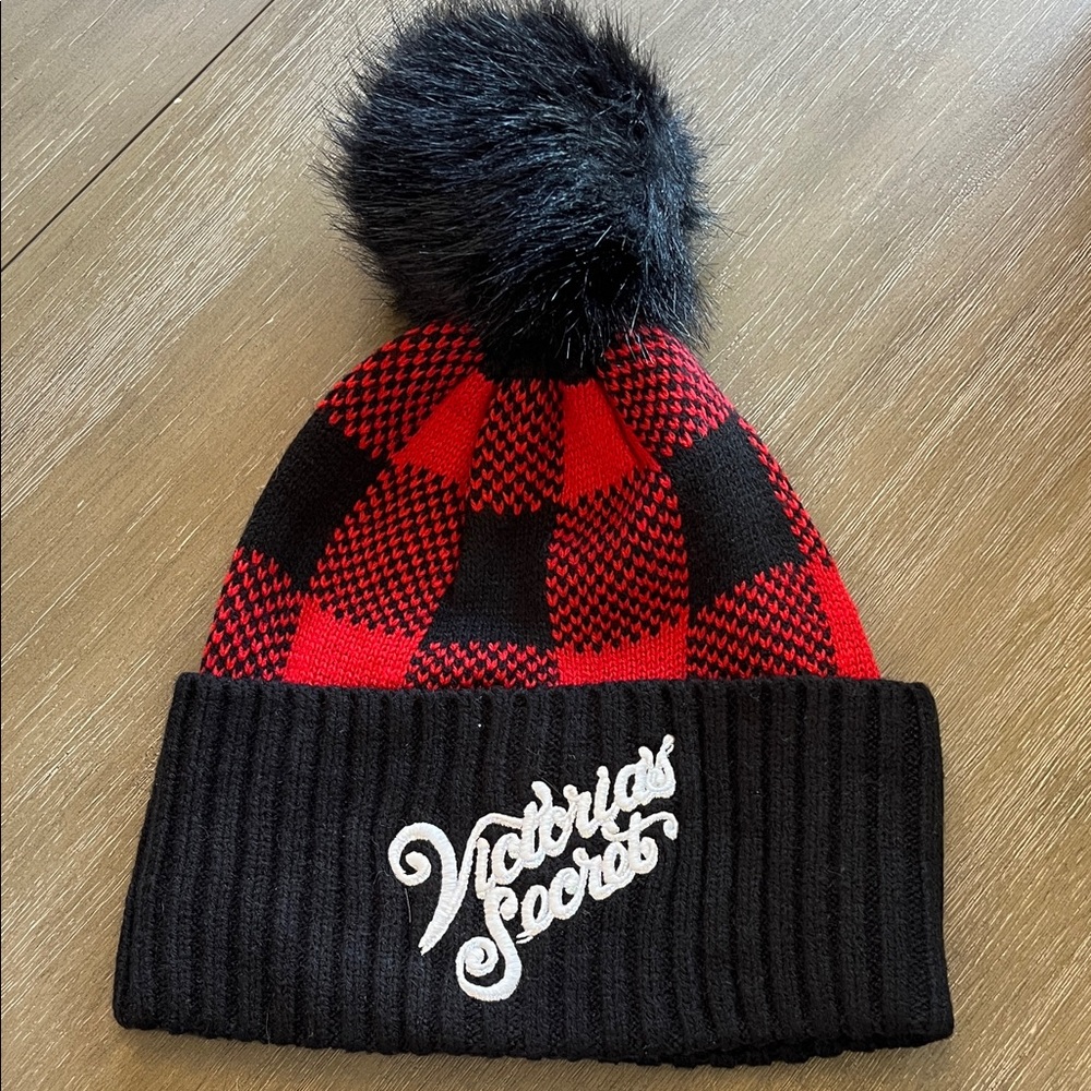 Victoria’s Secret Red & Black Buffalo Plaid Pom Beanie